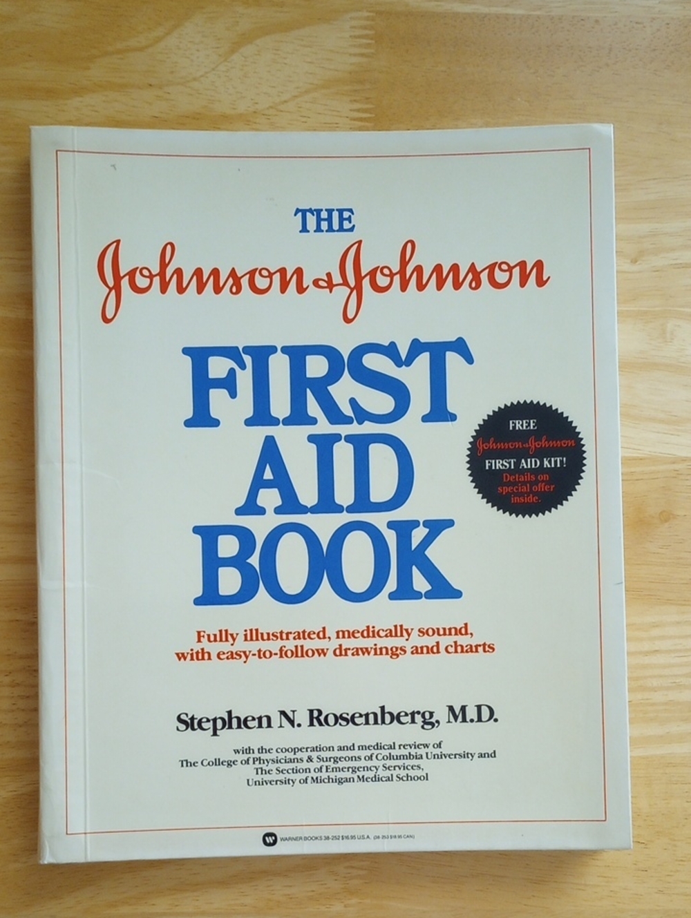 Johnson & Johnson First Aid Book - White/Cream Cover